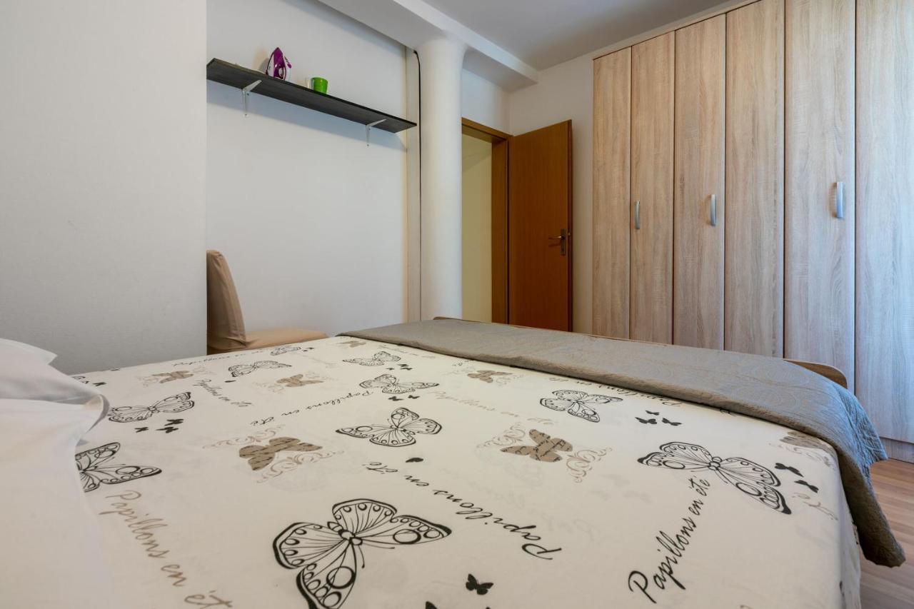 Apartments Armando Fažana Zewnętrze zdjęcie