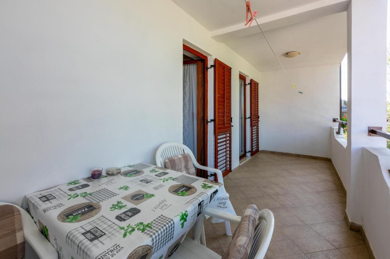 Apartments Armando Fažana Zewnętrze zdjęcie