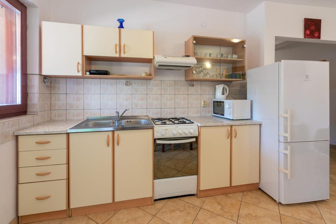Apartments Armando Fažana Zewnętrze zdjęcie