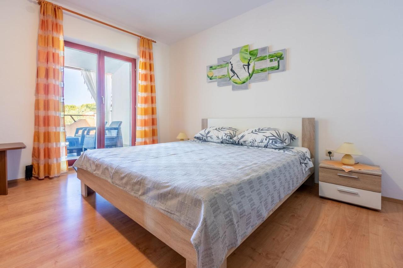 Apartments Armando Fažana Zewnętrze zdjęcie